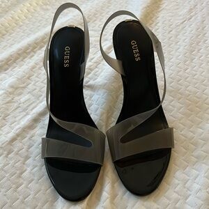 Guess pumps. Size 9.5.